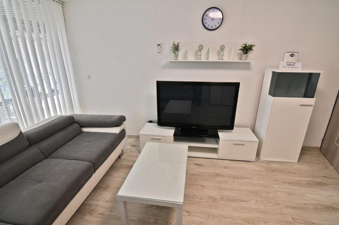 Apartman Zemplinska Sirava Timea Kaluža Exterior foto