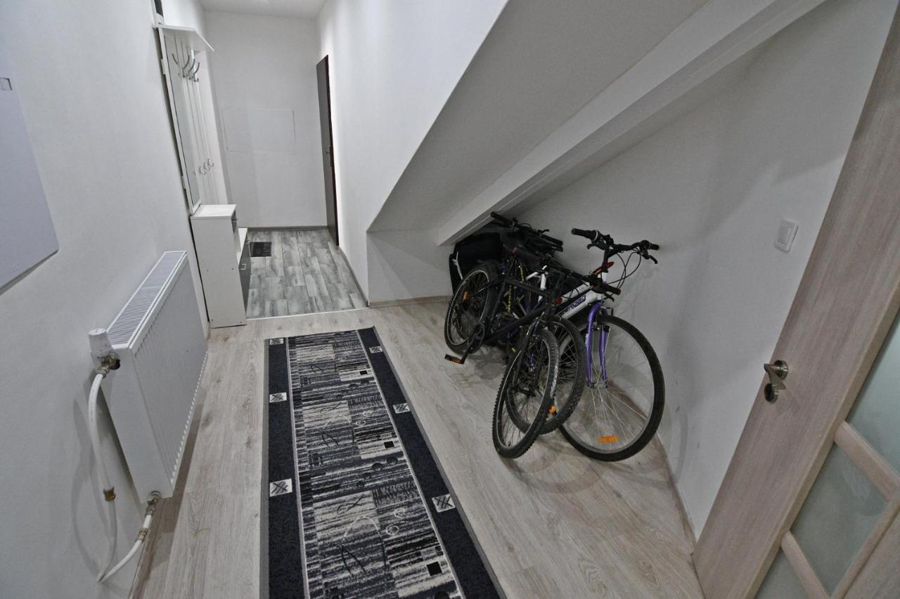 Apartman Zemplinska Sirava Timea Kaluža Exterior foto
